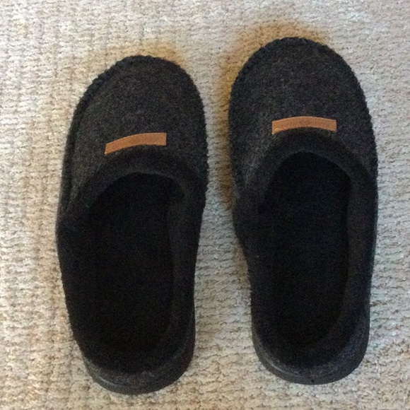 Men’s clog slippers size S (8-9) - Picture 2 of 5
